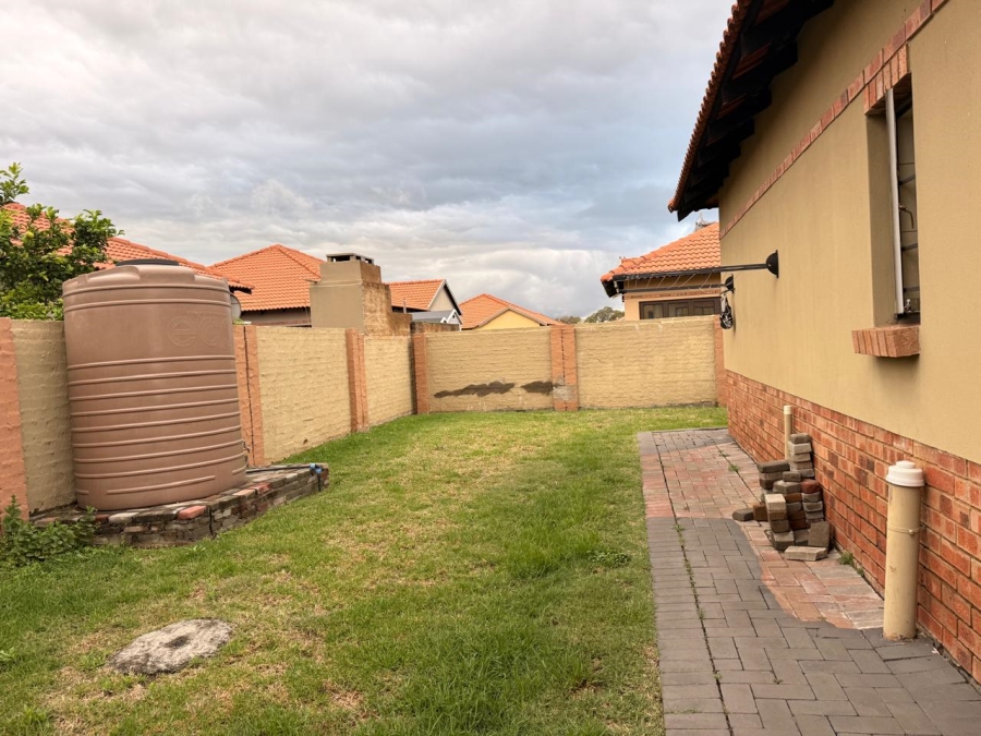 3 Bedroom Property for Sale in Waterkloof East North West